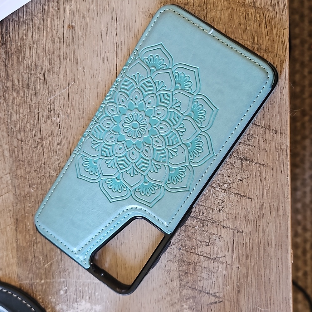 Samsung S21+ wallet case